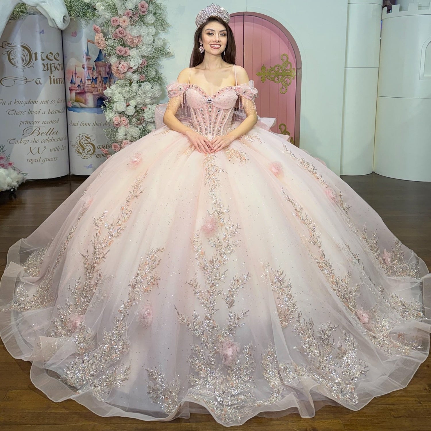 Off Shoulder Sleeveless Spaghetti Straps Beaded Sequins 3D Flower Appliques Bow Knot Pink Quinceañera Dress YQ1106