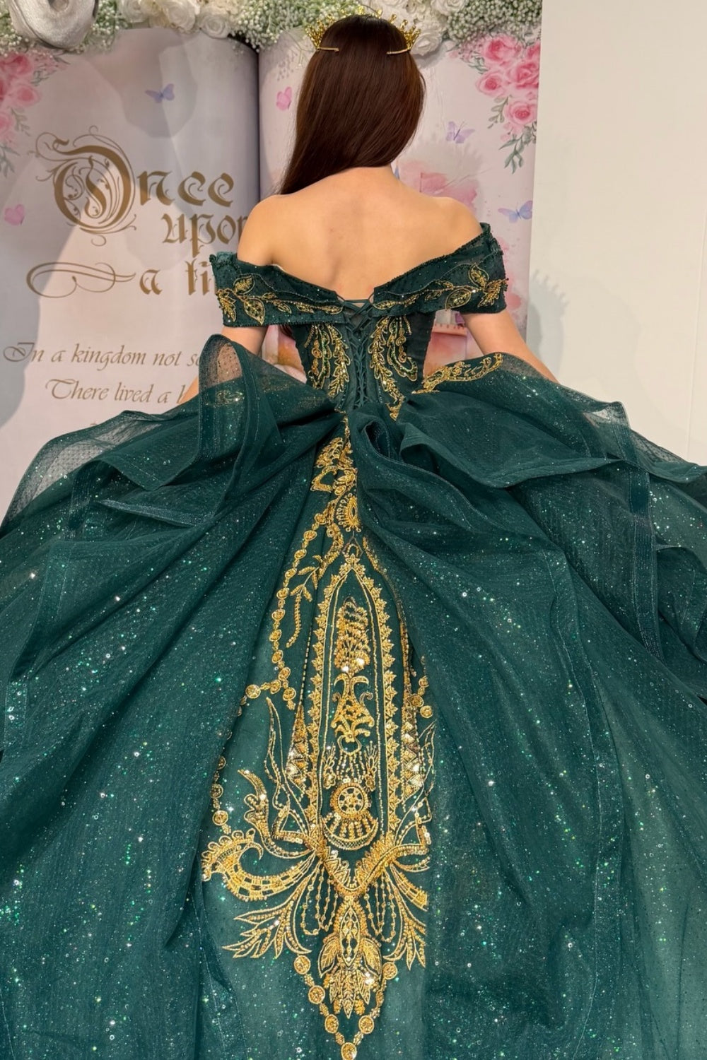 Off Shoulder Sleeveless Beaded Appliques Ruffles Dark Green Quinceañera Dress YQ1111