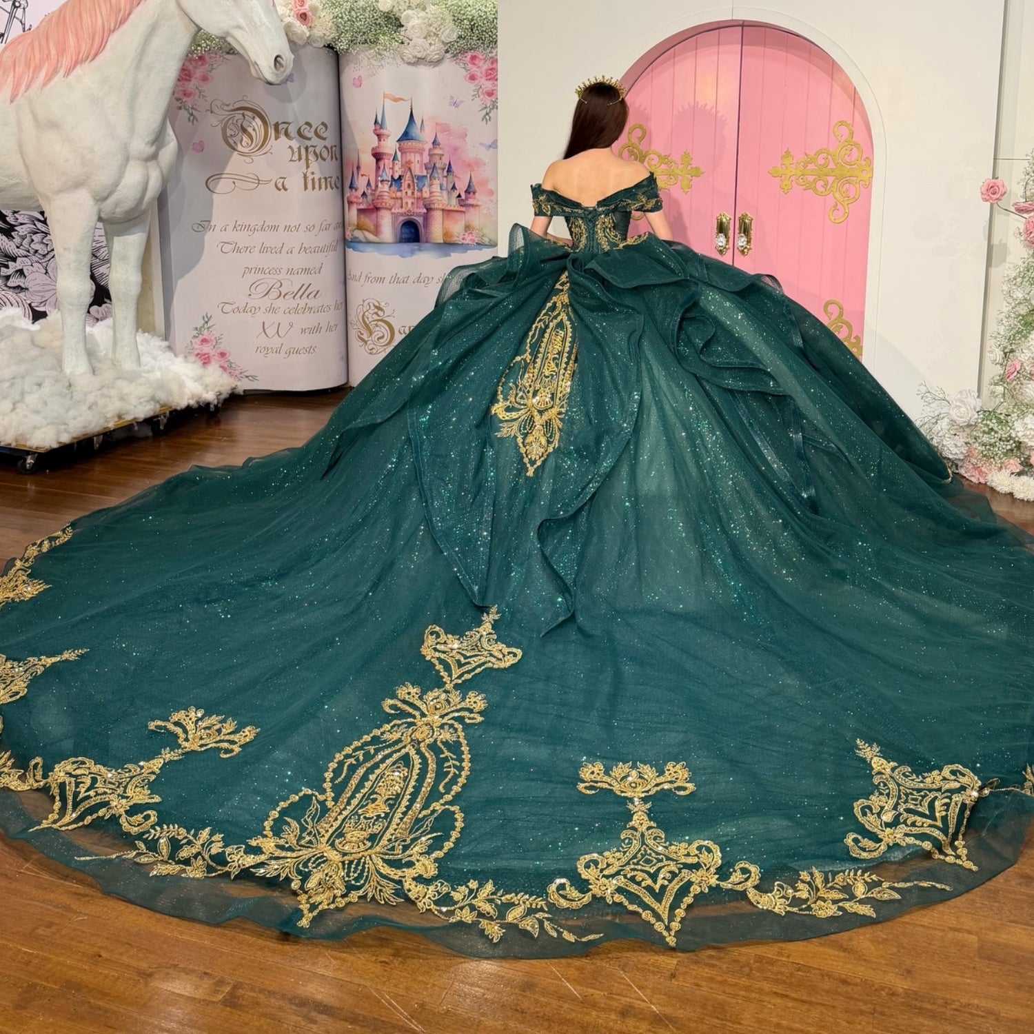 Off Shoulder Sleeveless Beaded Appliques Ruffles Dark Green Quinceañera Dress YQ1111