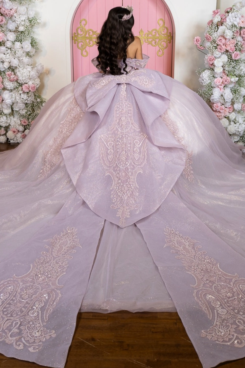 Off Shoulder Sleeveless Beaded Ruffles Appliques Lilac Quinceañera Dress YQ1116