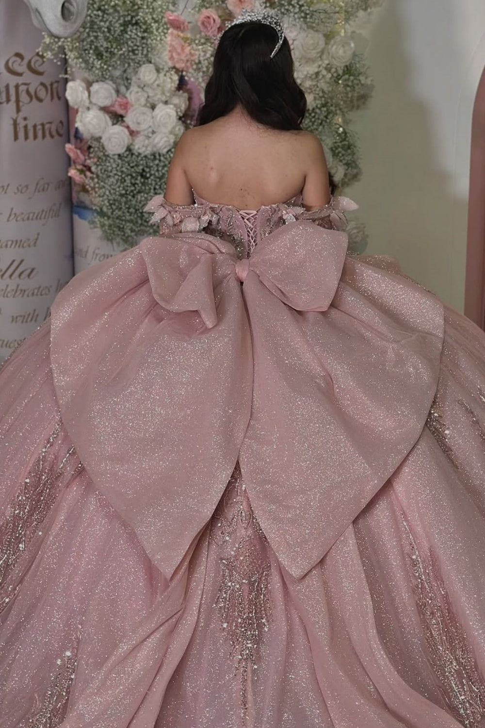 Off Shoulder Sleeveless Beaded 3D Appliques Bow Knot Pink Quinceañera Dress YQ1118