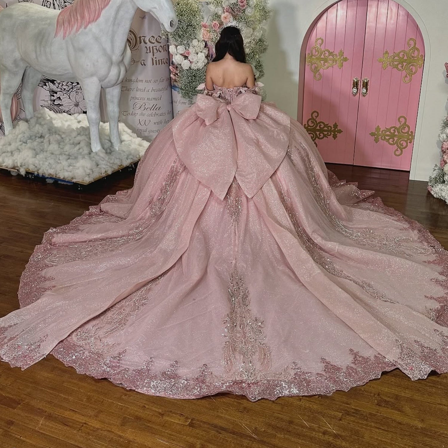 Off Shoulder Sleeveless Beaded 3D Appliques Bow Knot Pink Quinceañera Dress YQ1118