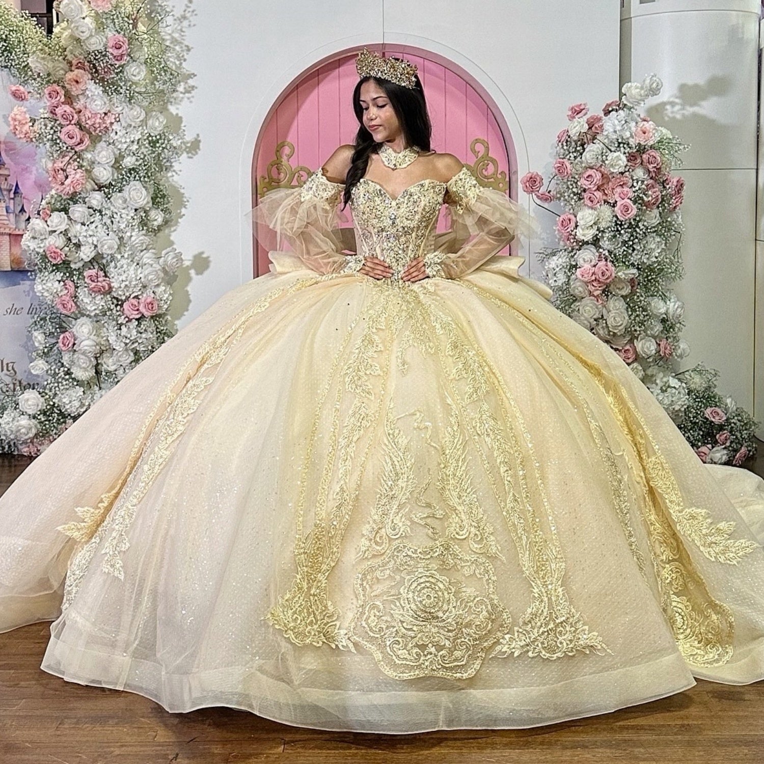 Sweetheart Detachable Sleeves Beaded Appliques Bow Knot Yellow Quinceañera Dress YQ1119