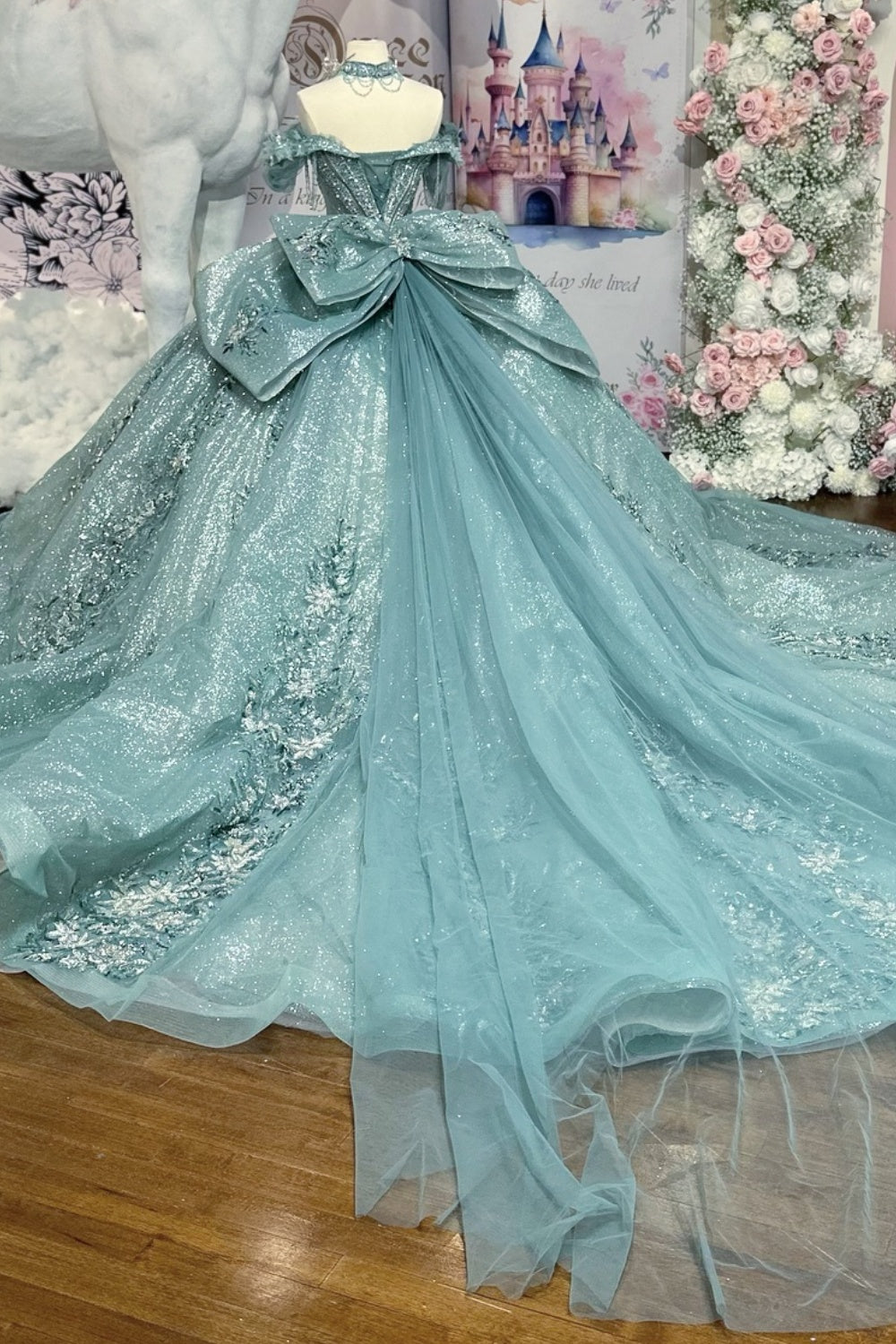 Off Shoulder Sleeveless Beaded 3D Flower Appliques Bow Knot Blue Glitter Quinceañera Dress YQ1122