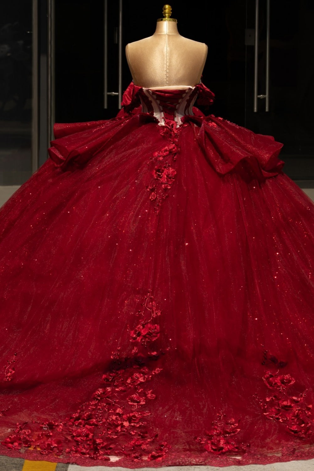 Off Shoulder Sleeveless 3D Flower Appliques Beaded Ruffles Burgundy Quinceañera Dress YQ1123