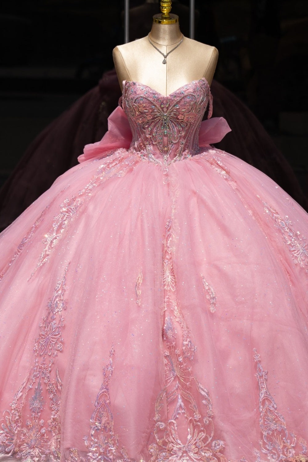 Off Shoulder Sleeveless Beaded Appliques Bow Knot Pink Quinceañera Dress YQ1124