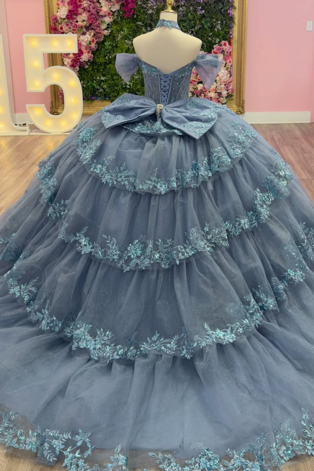 Off Shoulder Sleeveless Beaded Appliques Tiered Bow Knot Blue Quinceañera Dress YQ1127