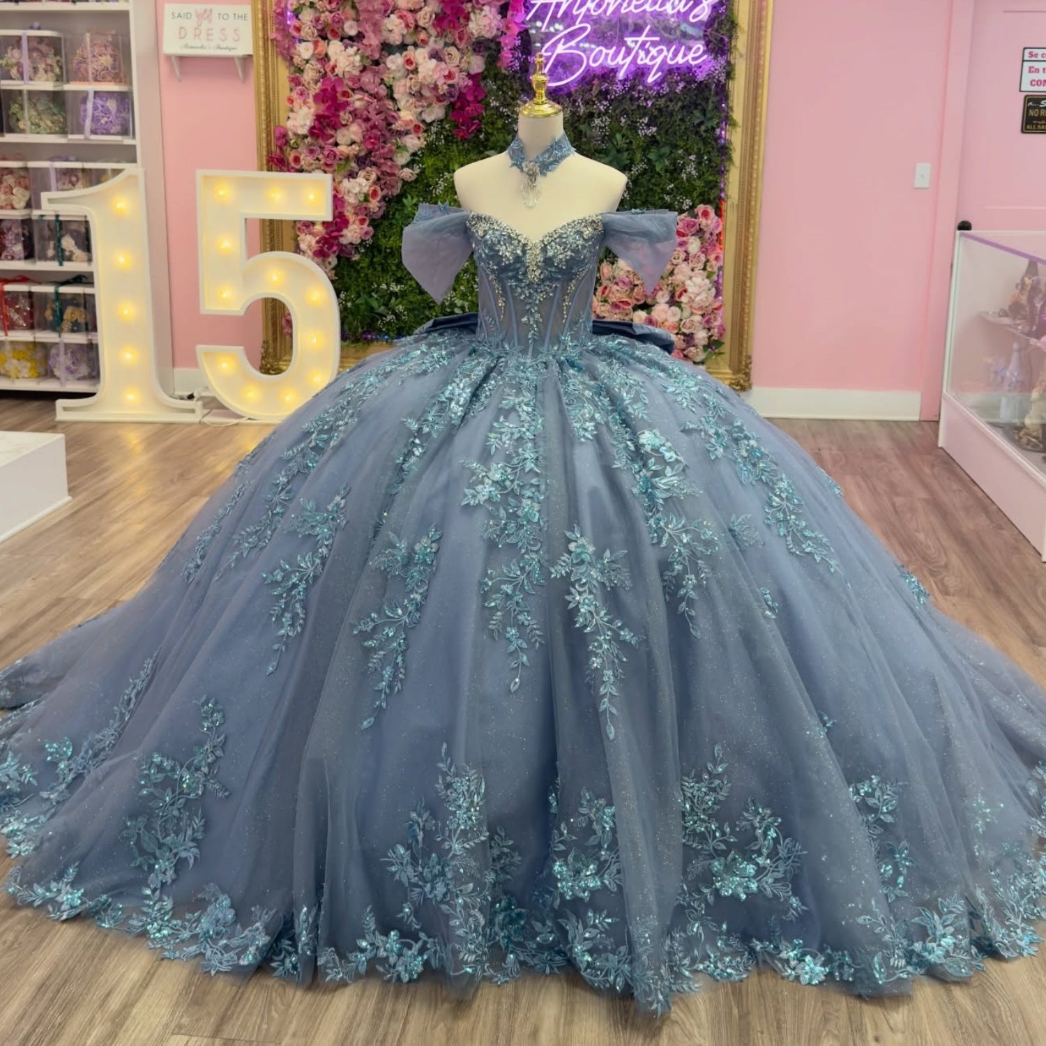 Off Shoulder Sleeveless Beaded Appliques Tiered Bow Knot Blue Quinceañera Dress YQ1127