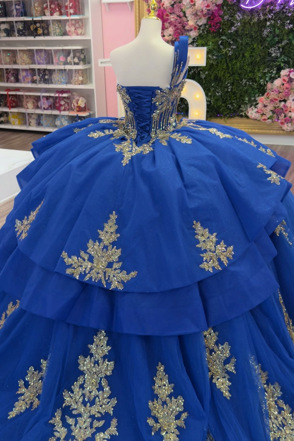 One Shoulder Sleeveless Beaded Sequins Appliques Ruffles Royal Blue Quinceañera Dress YQ1128