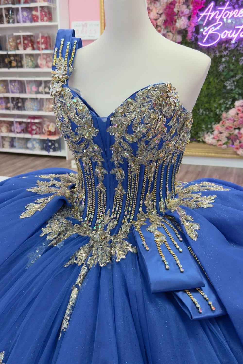 One Shoulder Sleeveless Beaded Sequins Appliques Ruffles Royal Blue Quinceañera Dress YQ1128