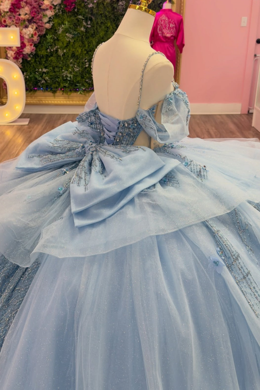 Off Shoulder Spaghetti Straps Sleeveless Beaded 3D Flower Appliques Bow Knot Haze Blue Quinceañera Dress YQ1132