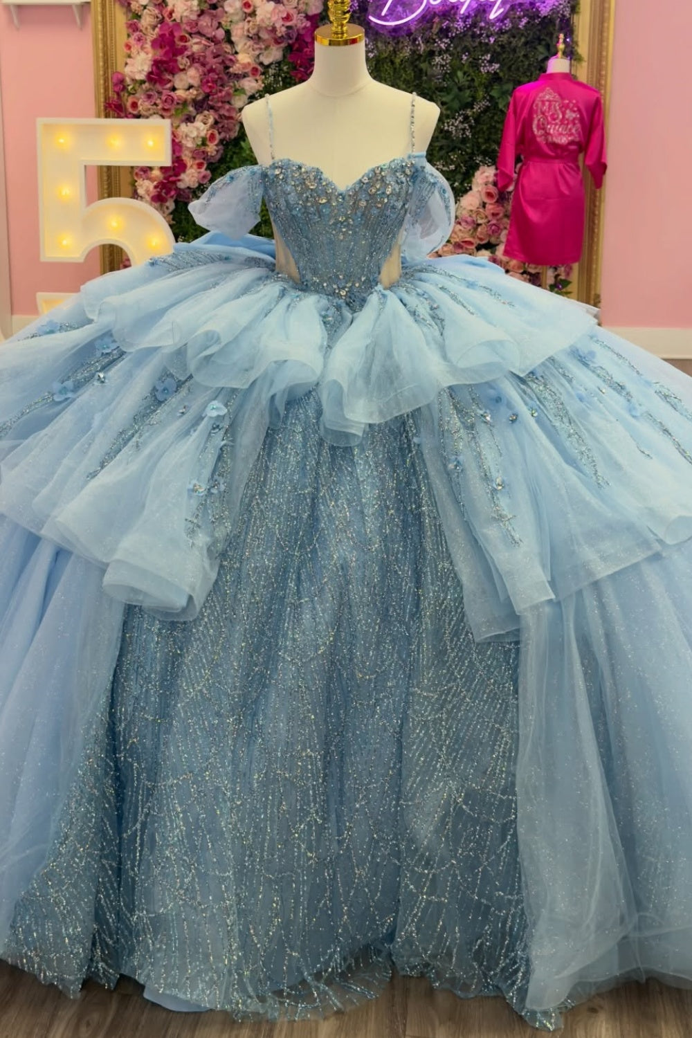 Off Shoulder Spaghetti Straps Sleeveless Beaded 3D Flower Appliques Bow Knot Haze Blue Quinceañera Dress YQ1132
