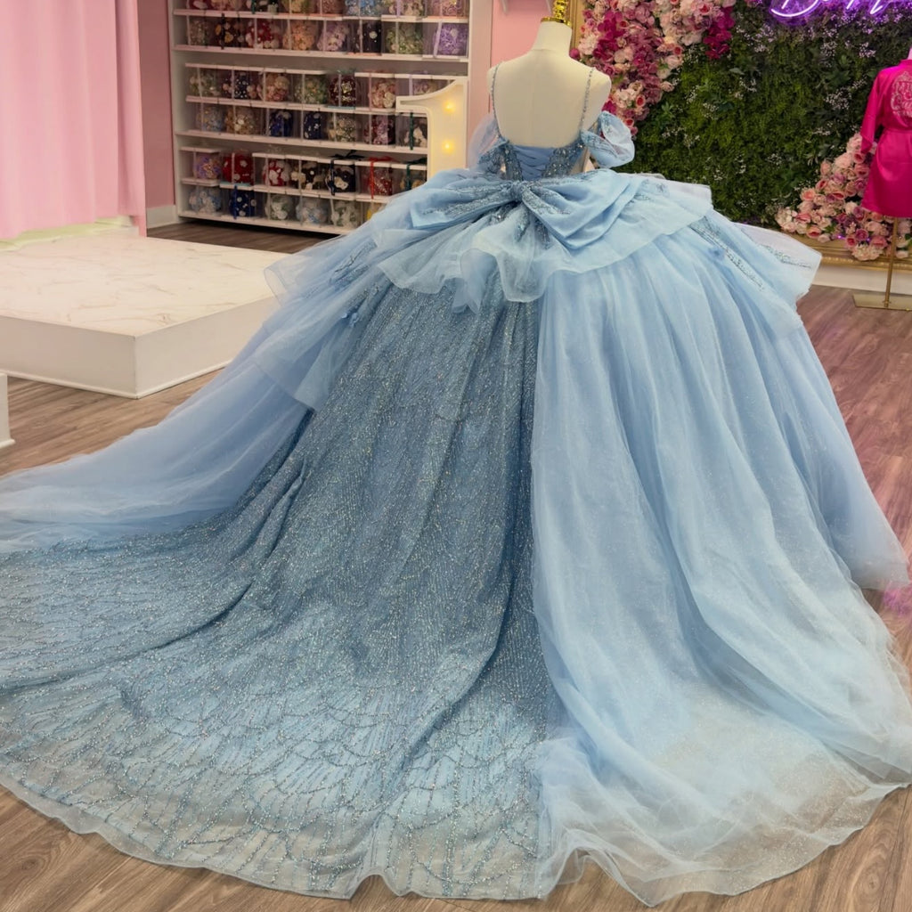 Off Shoulder Spaghetti Straps Sleeveless Beaded 3D Flower Appliques Bow Knot Haze Blue Quinceañera Dress YQ1132