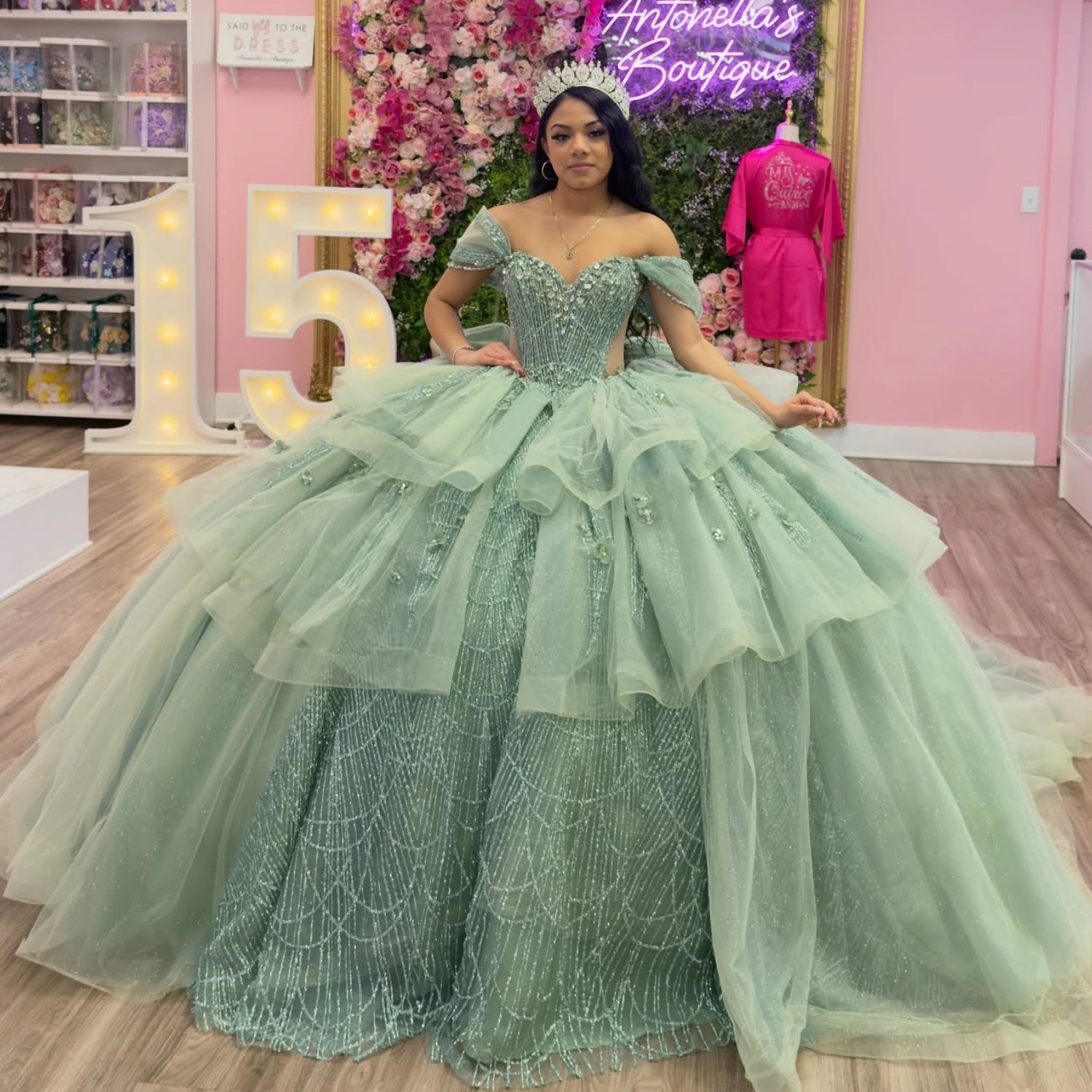 Off Shoulder Sleeveless Beaded Appliques Bow Knot Tiered Green Quinceañera Dress YQ1134