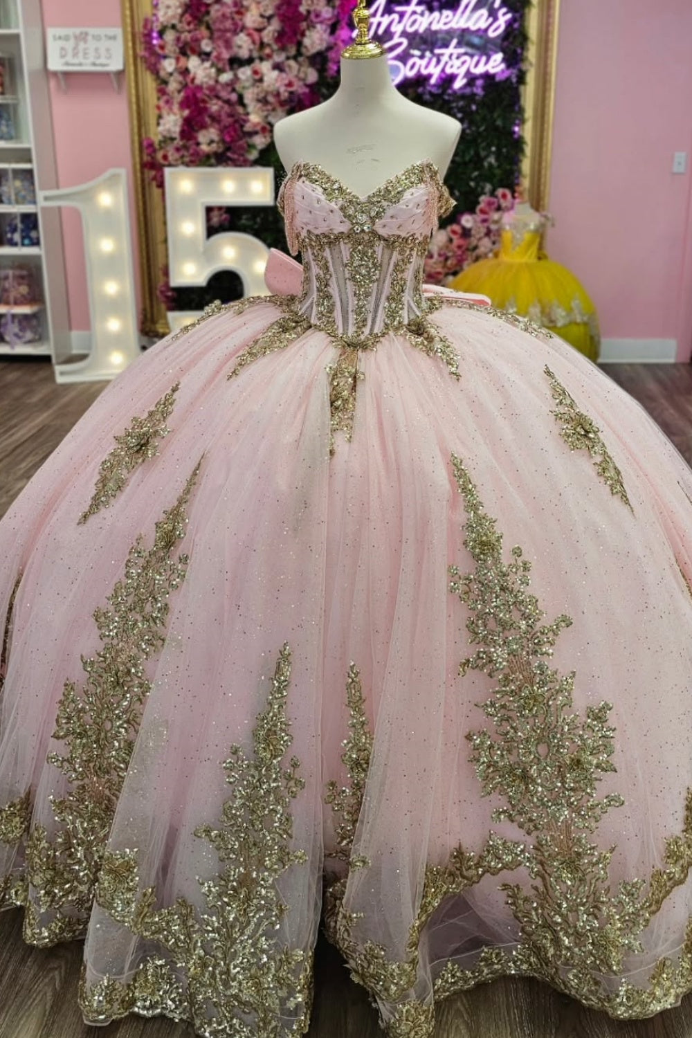 Off Shoulder Sleeveless Beaded Gold Appliques Bow Knot Pink Quinceañera Dress YQ1137