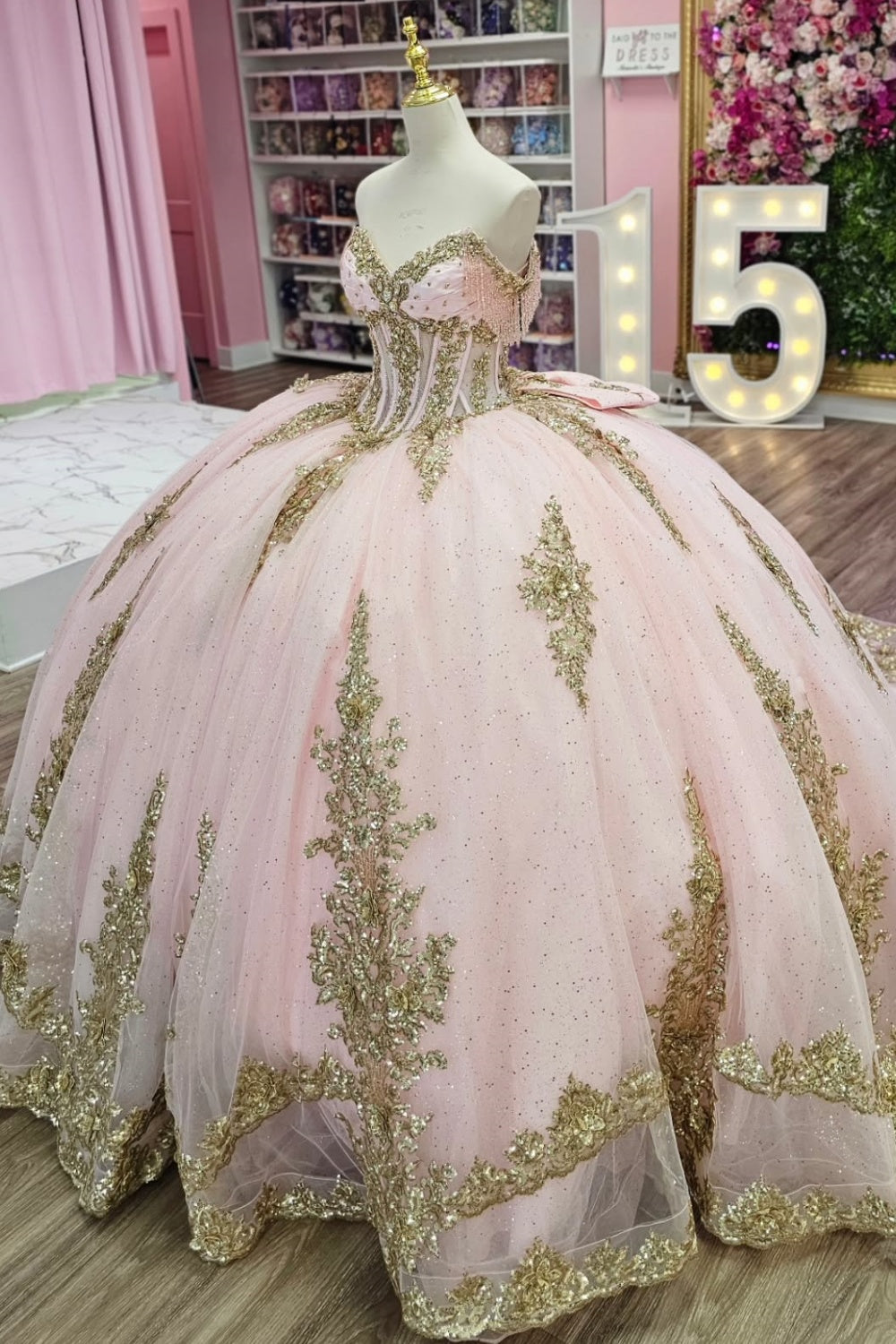 Off Shoulder Sleeveless Beaded Gold Appliques Bow Knot Pink Quinceañera Dress YQ1137