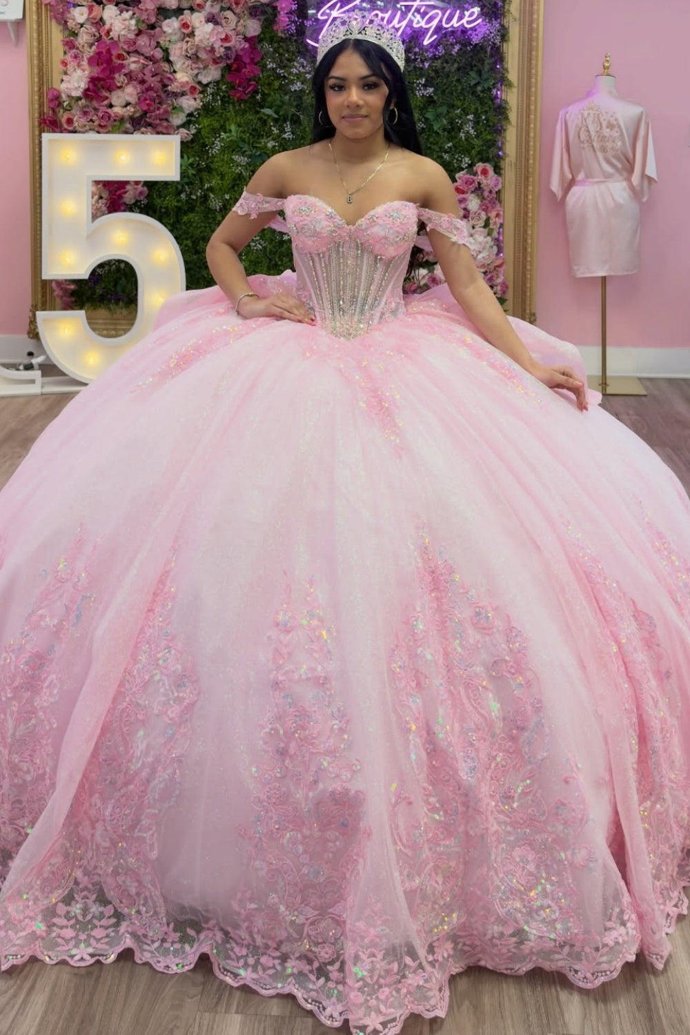 Off Shoulder Sleeveless Beaded Sequins Appliques Ruffles Bow Knot Pink Quinceañera Dress YQ1138