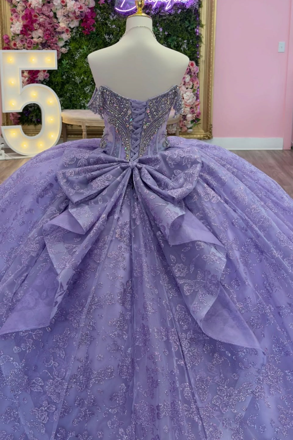 Off Shoulder Sleeveless Beaded Appiluqes Bow Knot Lilac Quinceañera Dress YQ1142