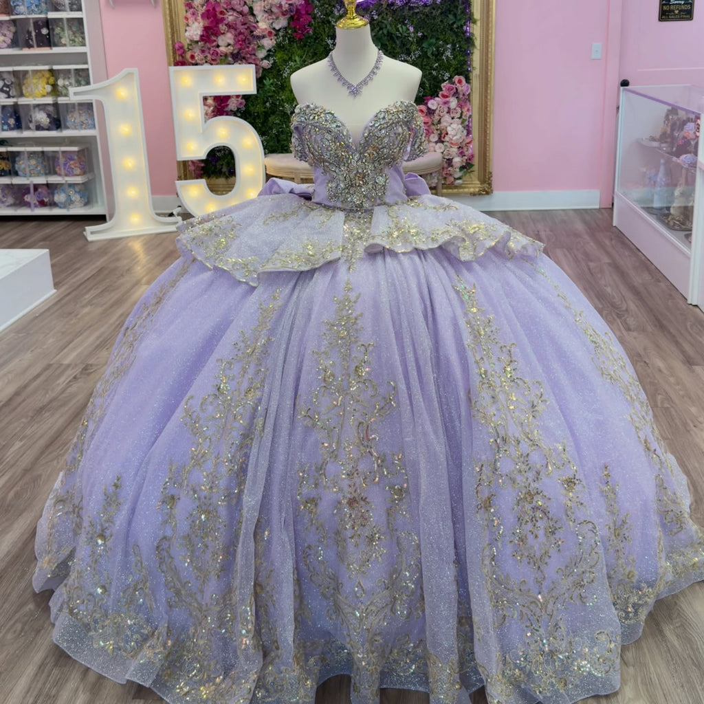 Off Shoulder Sleeveless Beaded Appliques Bow Knot Lilac Quinceañera Dress YQ1144
