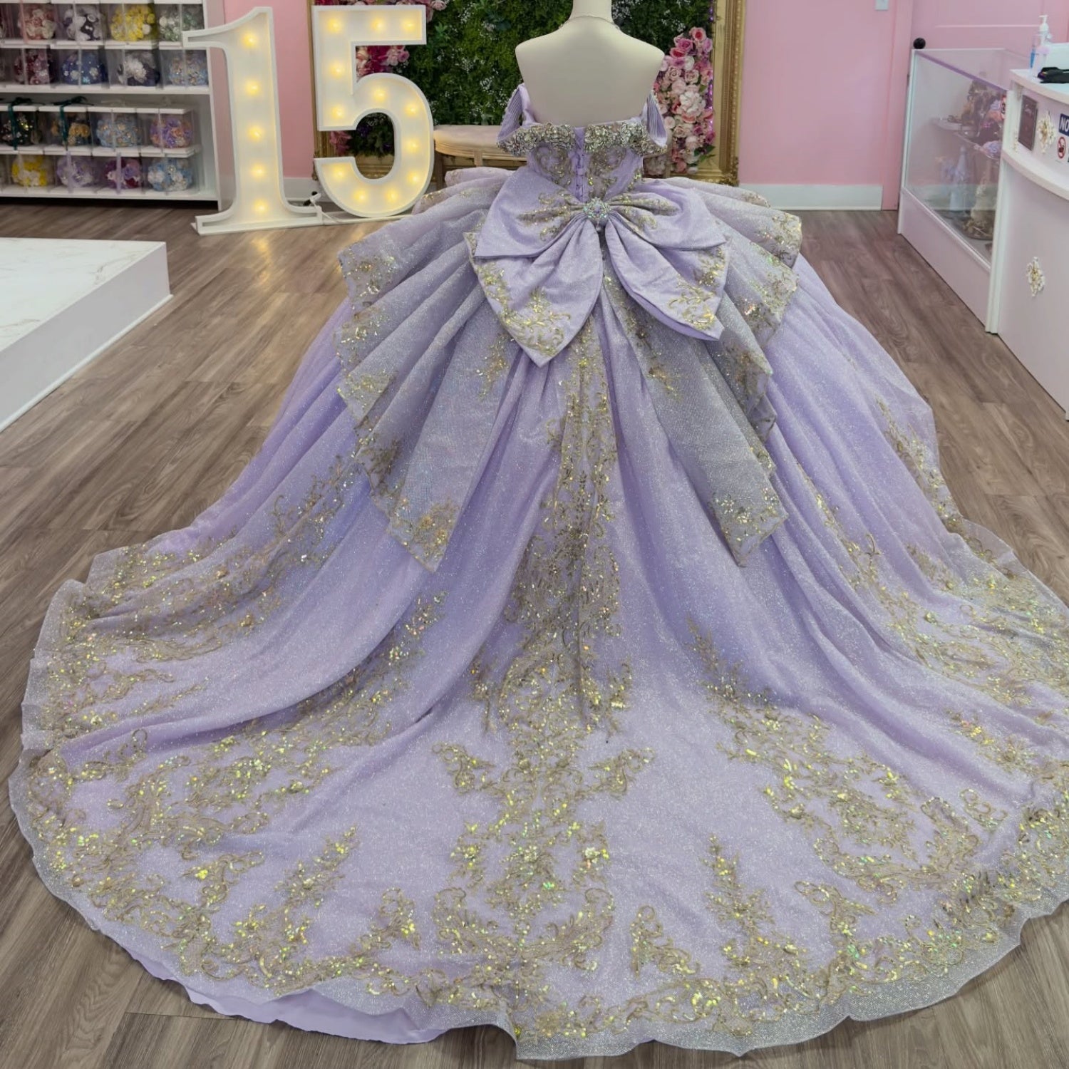 Off Shoulder Sleeveless Beaded Appliques Bow Knot Lilac Quinceañera Dress YQ1144