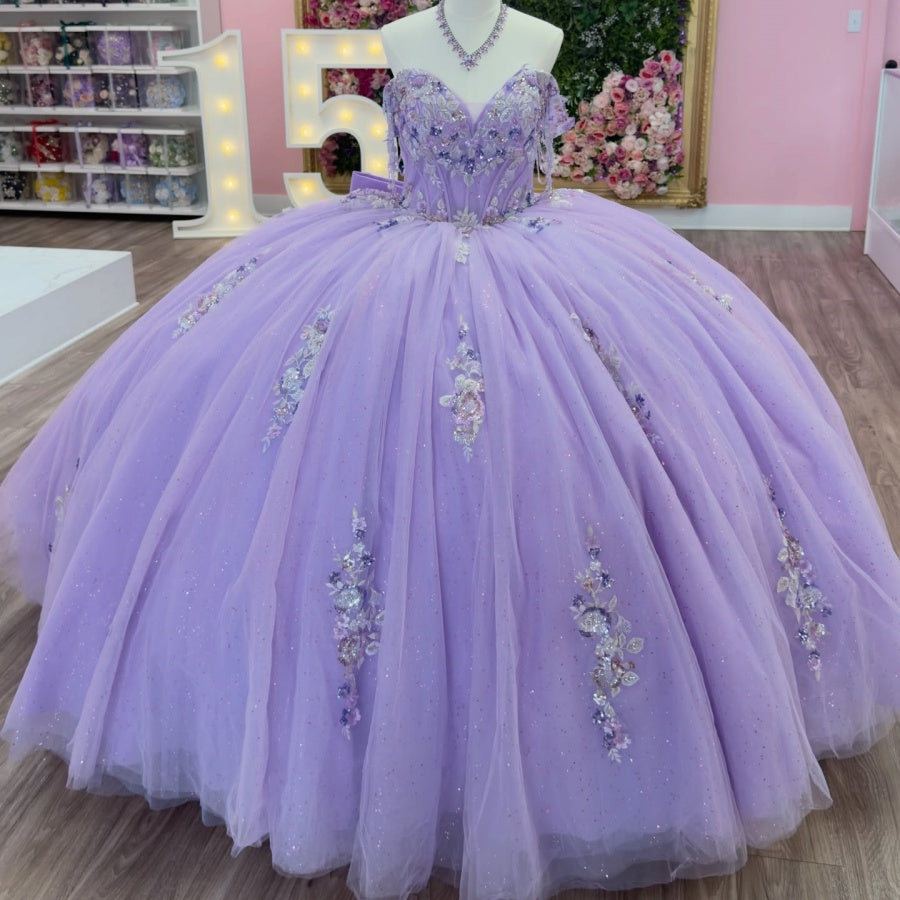 Off Shoulder Sleeveless Beaded Sequins Appliques Bow Knot Lilac Quinceañera Dress YQ1145