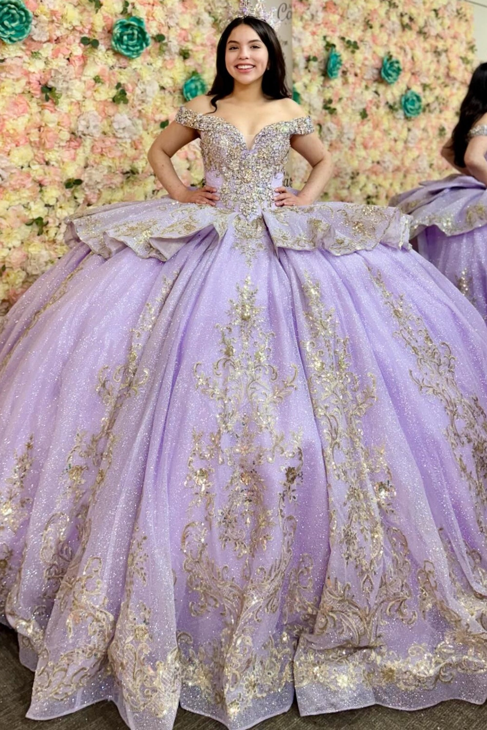 Vestido de Quinceañera Azul Marino con Lentejuelas, Apliques de Cuentas, Brillos y Escote Bardot YQ1055