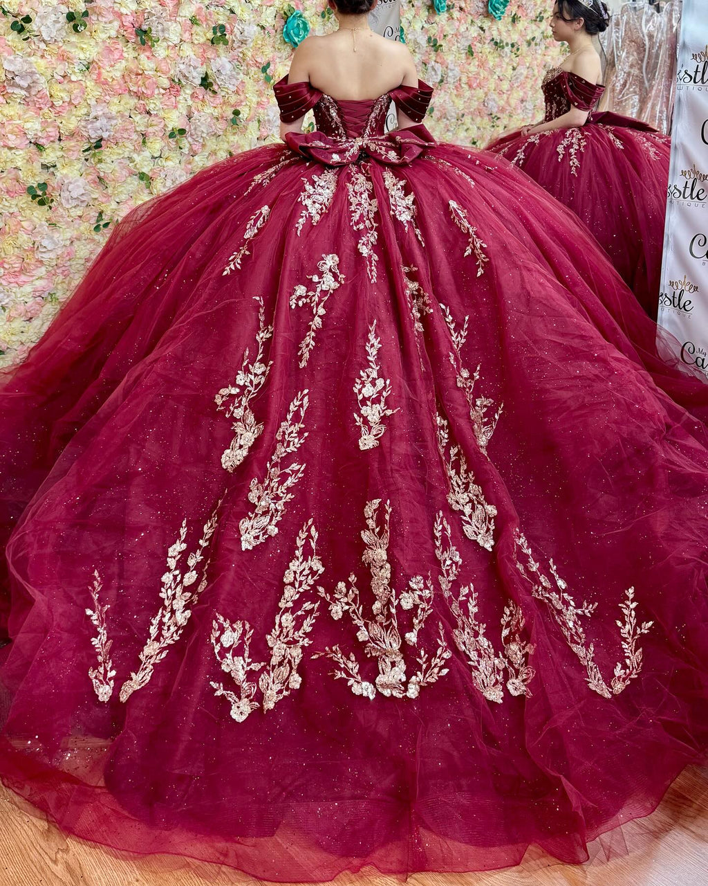 Off Shoulder Sleeveless Beaded Sequins Appliques Bow Knot Quinceañera Dress YQ1160