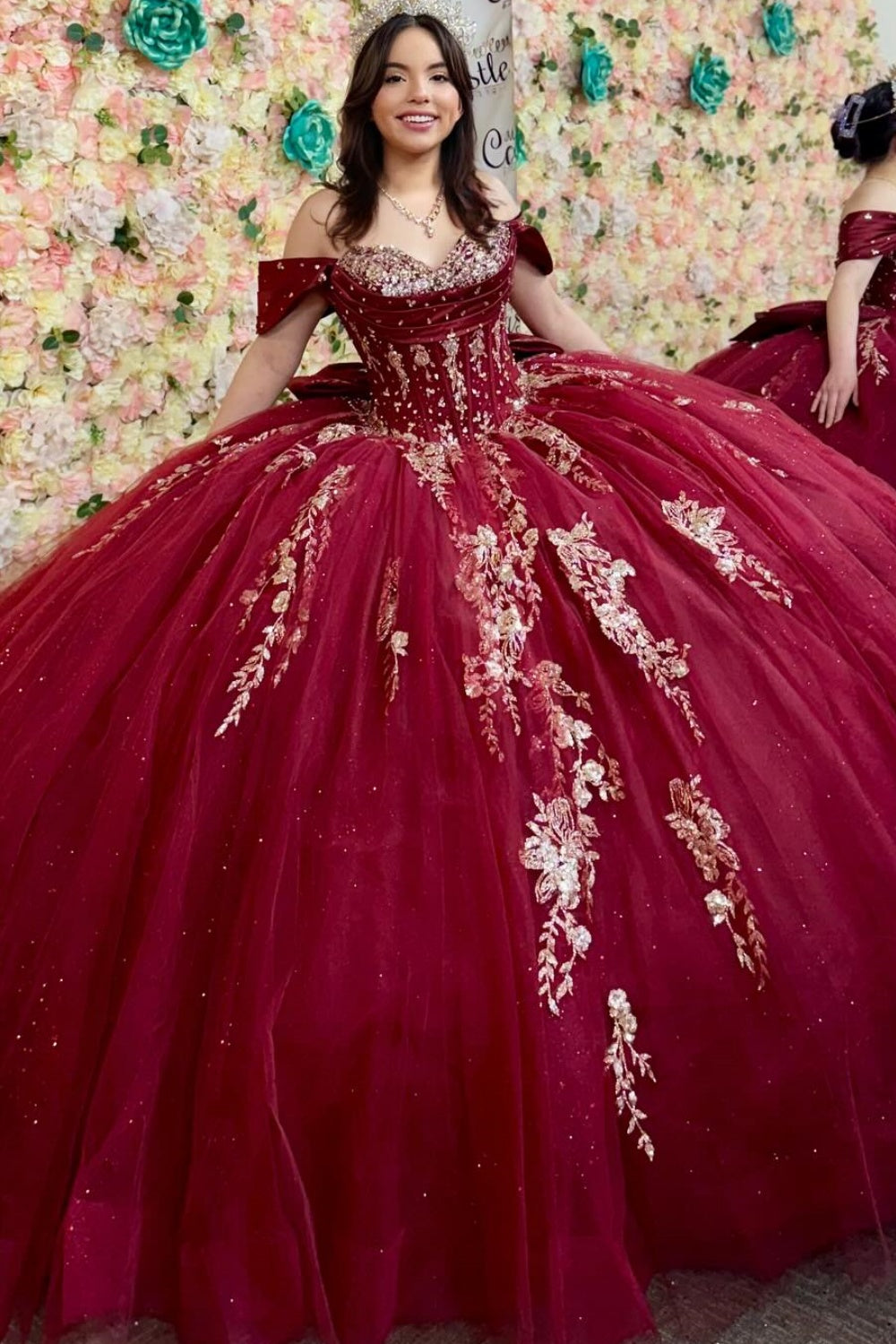 Off Shoulder Sleeveless Beaded Sequins Appliques Bow Knot Quinceañera Dress YQ1160