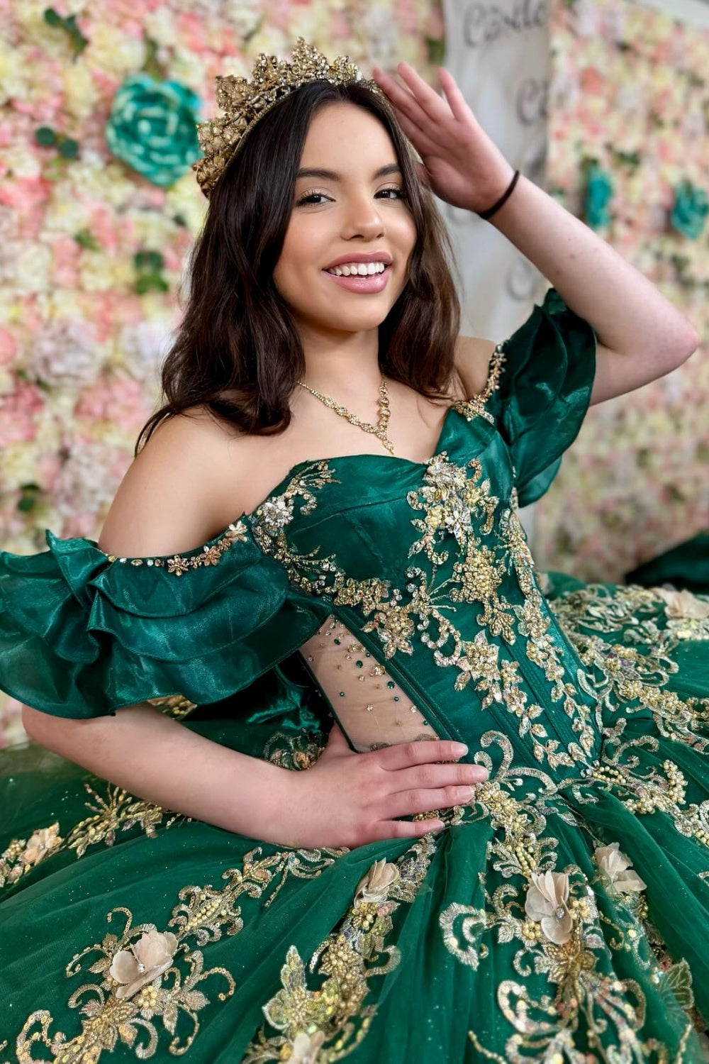 Off Shoulder Sleeveless Beaded Gold Sequins Appliques Bow Knot Dark Green Quinceañera Dress YQ1162
