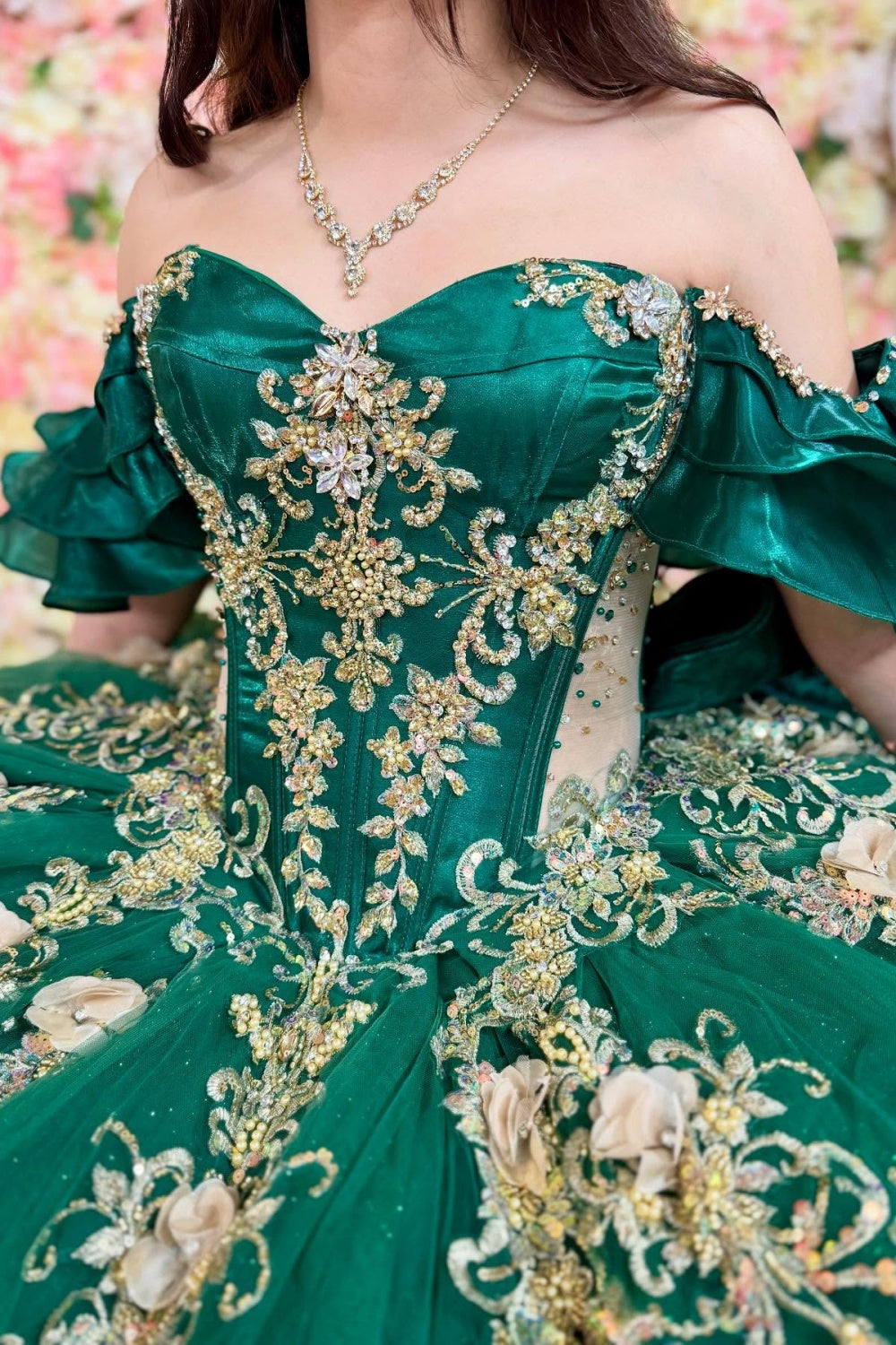 Off Shoulder Sleeveless Beaded Gold Sequins Appliques Bow Knot Dark Green Quinceañera Dress YQ1162