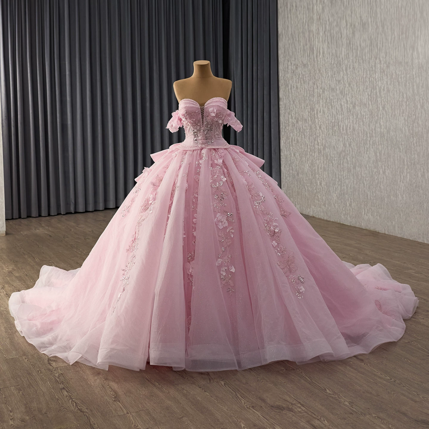 Off Shoulder Sleeveless Beaded Sequins 3D Flower Appliques Ruffles Pink Quinceañera Dress YQ1183