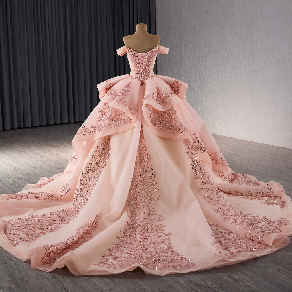 Vestido de Quinceañera Azul Marino con Lentejuelas, Apliques de Cuentas, Brillos y Escote Bardot YQ1055