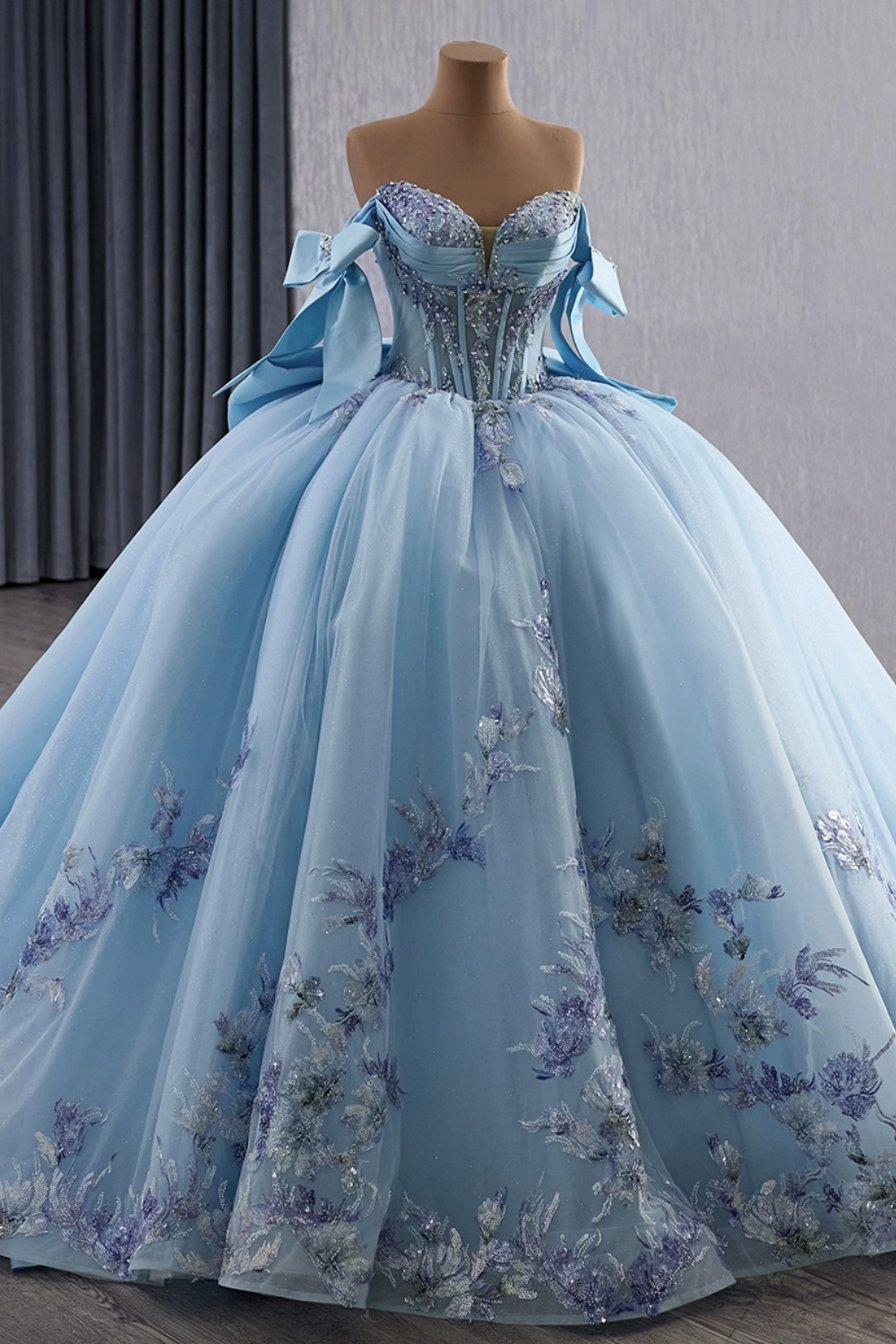 Off Shoulder Sleeveless Beaded Sequins Appliques Bow Knot Blue Quinceañera Dress YQ1185