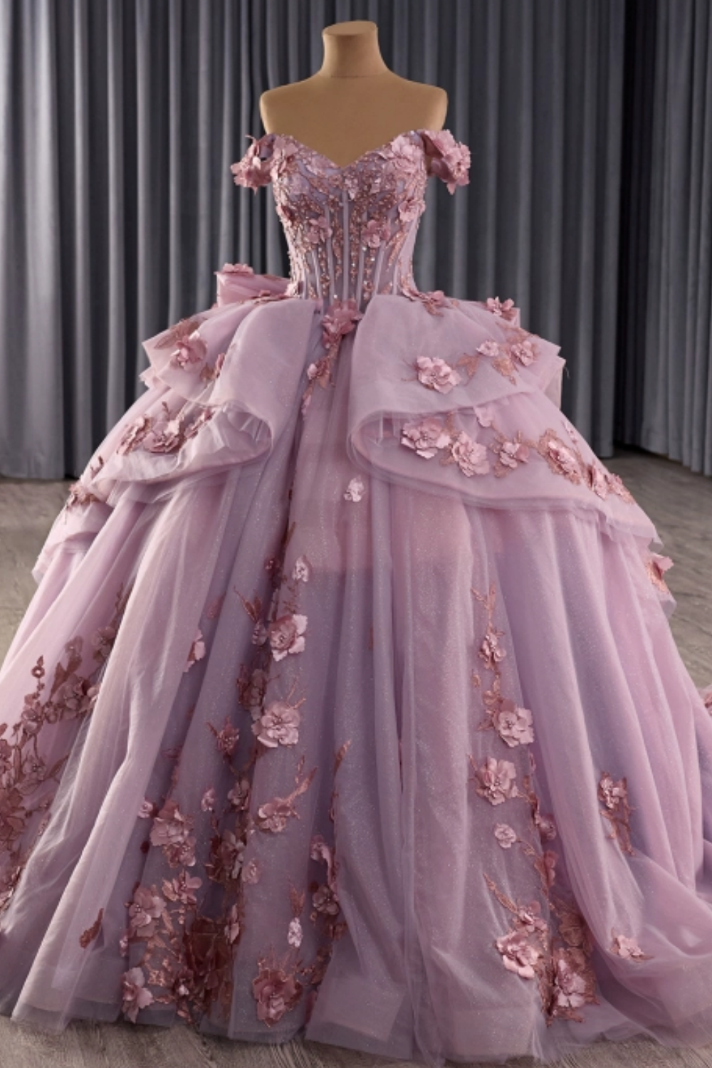 Vestido de Quinceañera Azul Marino con Lentejuelas, Apliques de Cuentas, Brillos y Escote Bardot YQ1055